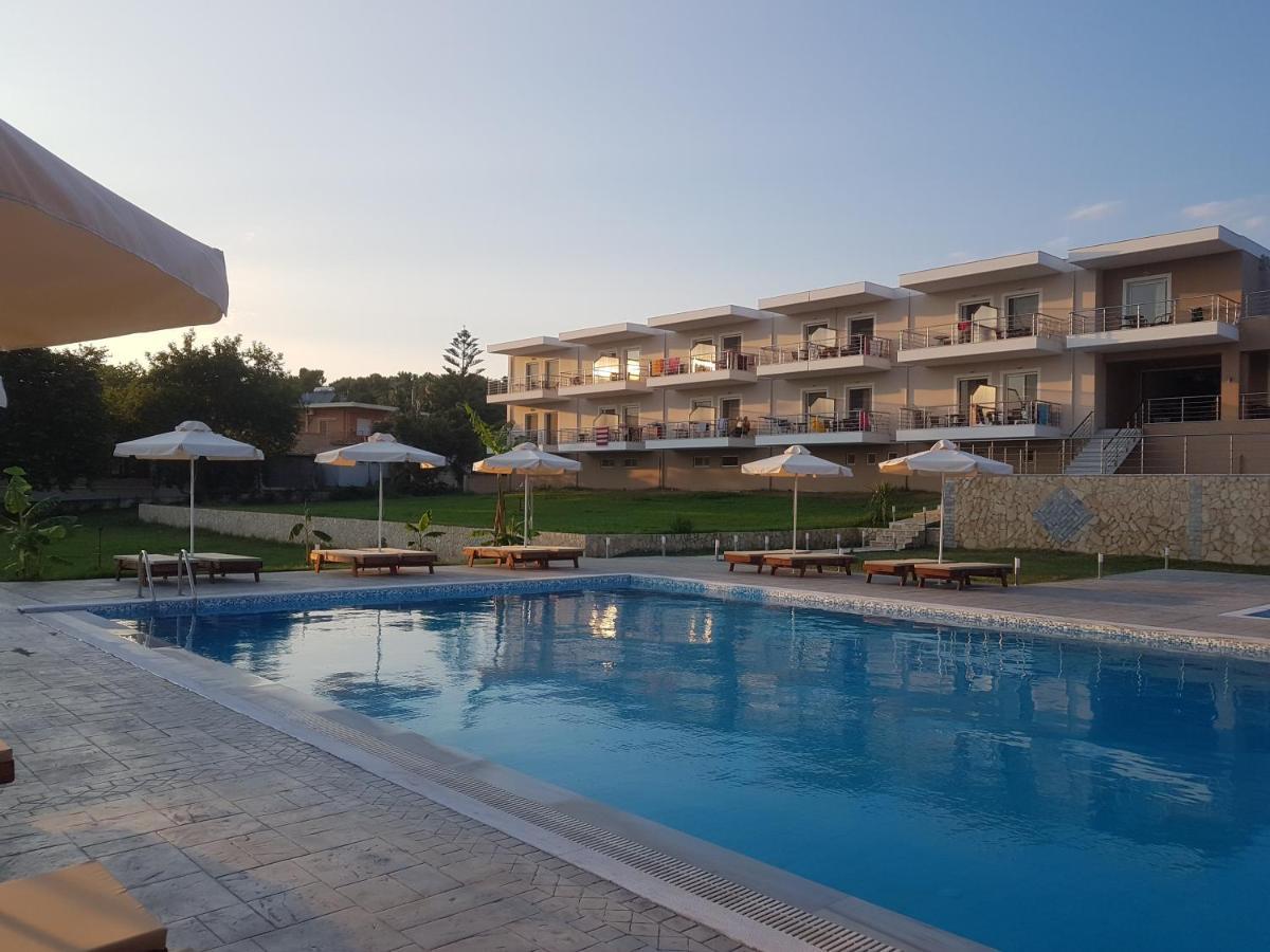 Ocean Hotel Resort Кастросикия Екстериор снимка