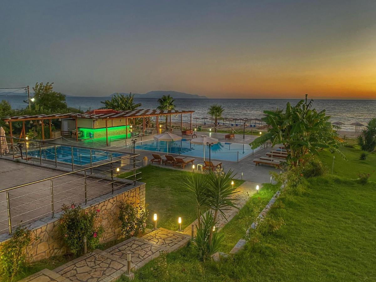 Ocean Hotel Resort Кастросикия Екстериор снимка