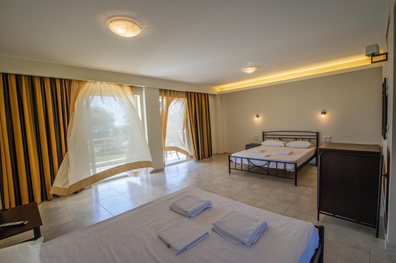 Ocean Hotel Resort Кастросикия Екстериор снимка