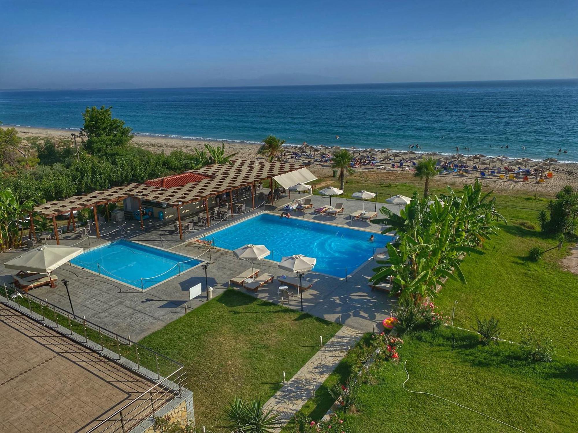 Ocean Hotel Resort Кастросикия Екстериор снимка